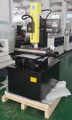 Machine de forage EDM à petits trous de précision 703A avec profondeur de forage 370 mm