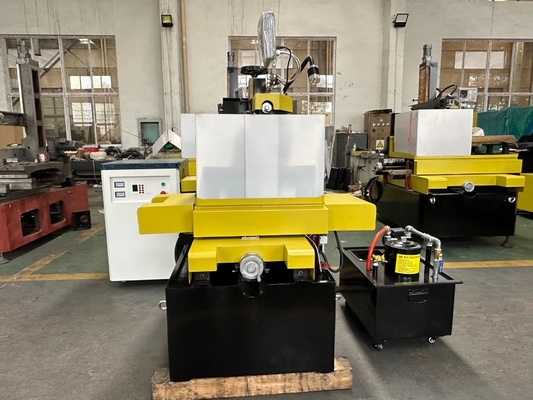 M400 Machine EDM à découpe de fil de molybdène CNC Durable et durable
