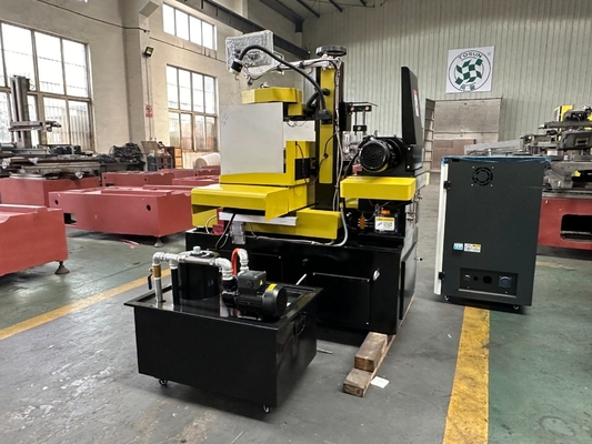 M400 Machine EDM à découpe de fil de molybdène CNC Durable et durable