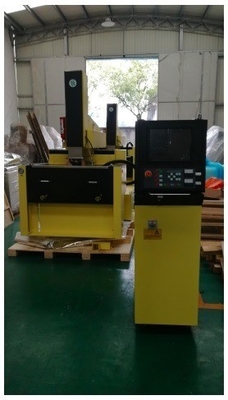 EDM550h à haute précision CNC avec fonction de surface miroir