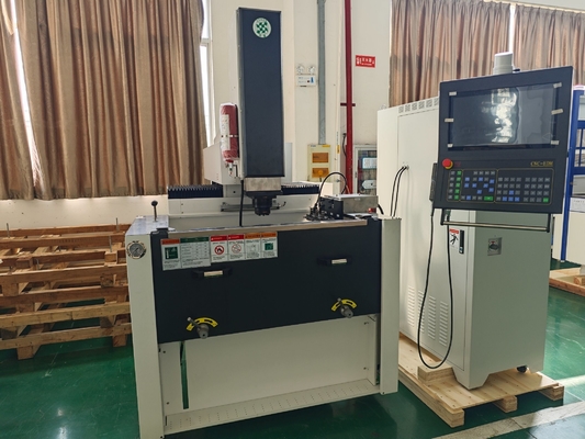Contrôle numérique CNC à haute fluidité
