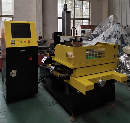 Machine de découpe de fil CNC EDM S500 avec rail de guidage linéaire