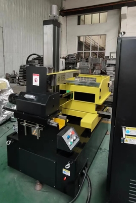 Machine de découpe de fil CNC EDM S500 avec rail de guidage linéaire