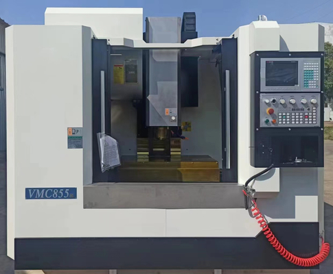 Centre d'usinage vertical CNC Vmc855 de haute précision avec contrôle en boucle semi-fermé