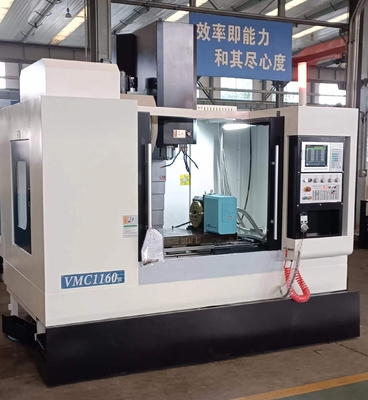 Centre d'usinage vertical CNC à grande vitesse VMC1160 avec support en ligne et vidéo