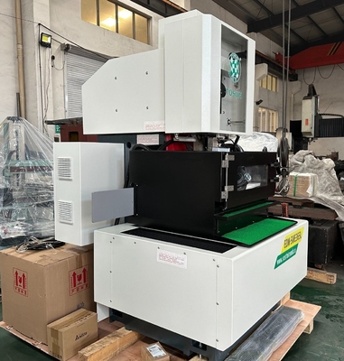 Coupe de fil submerge CNC EDM Swe65SL en laiton avec service après-vente inclus