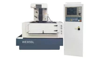 Machine de découpe de fil de cuivre SWE85SL pour le client
